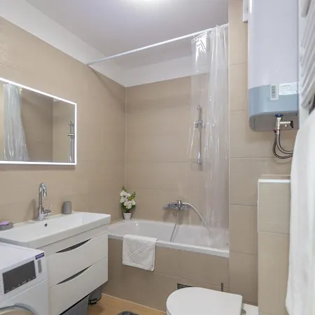 Vucak Apartman *